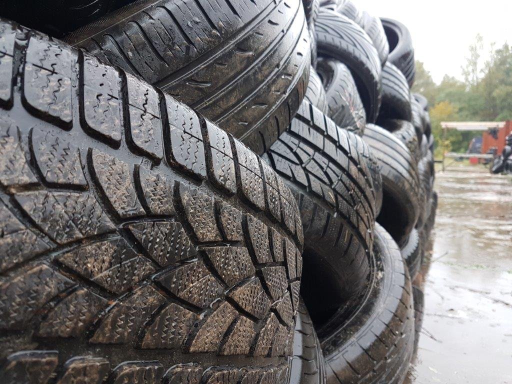 BRIDGESTONE DUELER A/T REVO 3